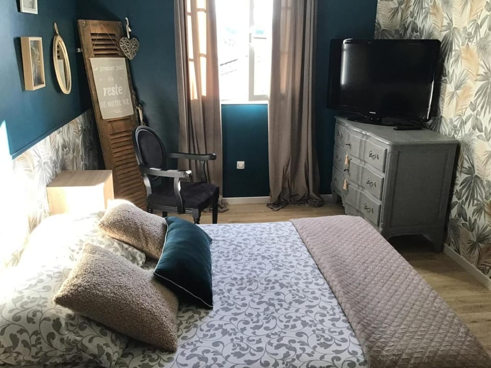 Havre de paix avec 2 chambres et salle de bain Vacation rental in Nouvelle-Aquitaine