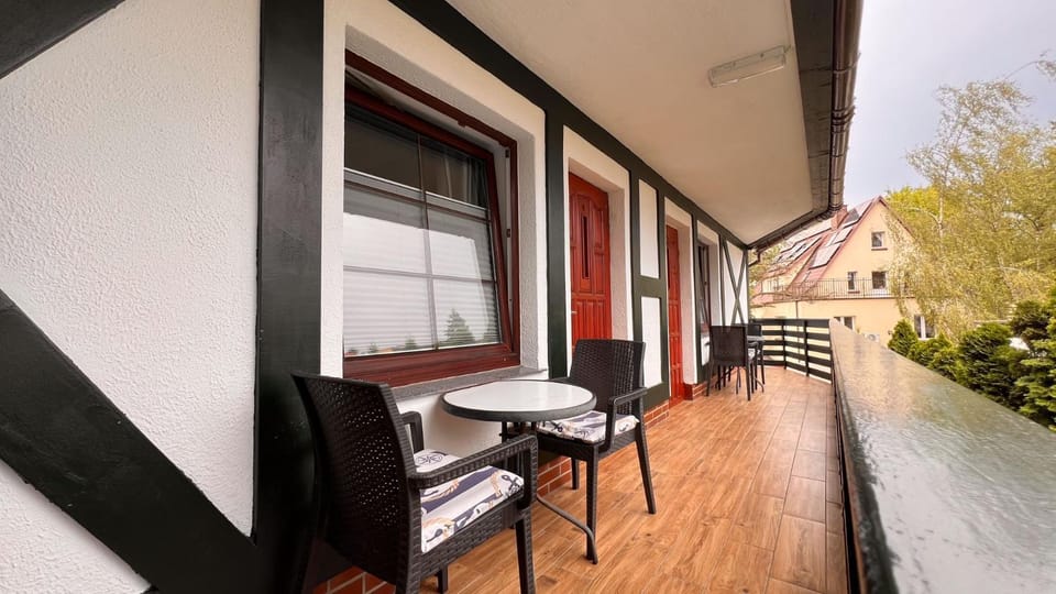 Property building, Balcony/Terrace