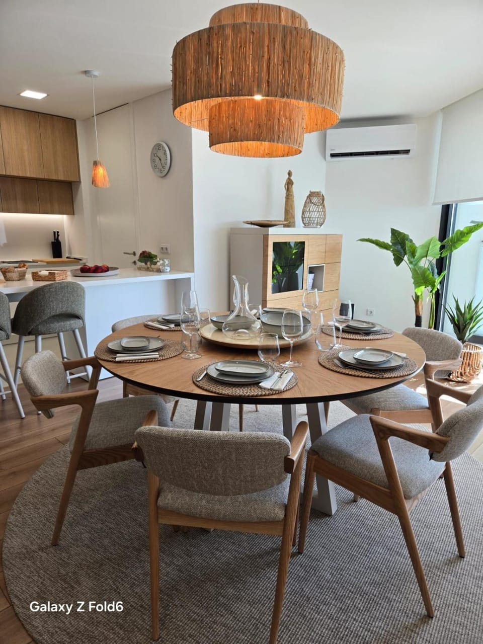 Dining area, air conditioner