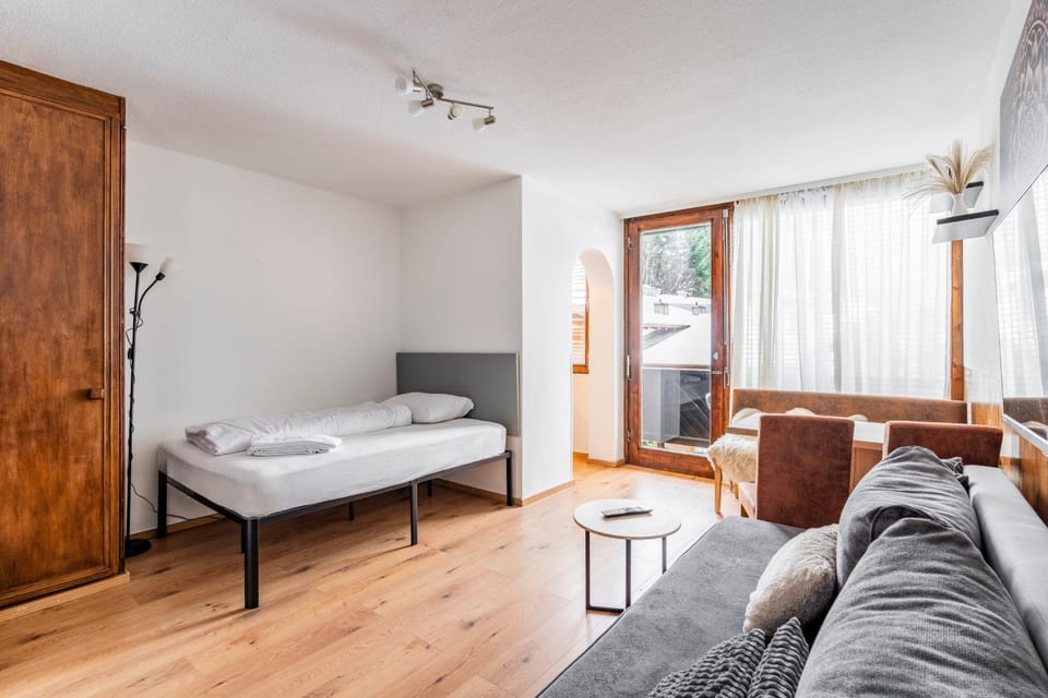 Alpine Escape with Kitzsteinhorn View Apartment in Berchtesgadener Land