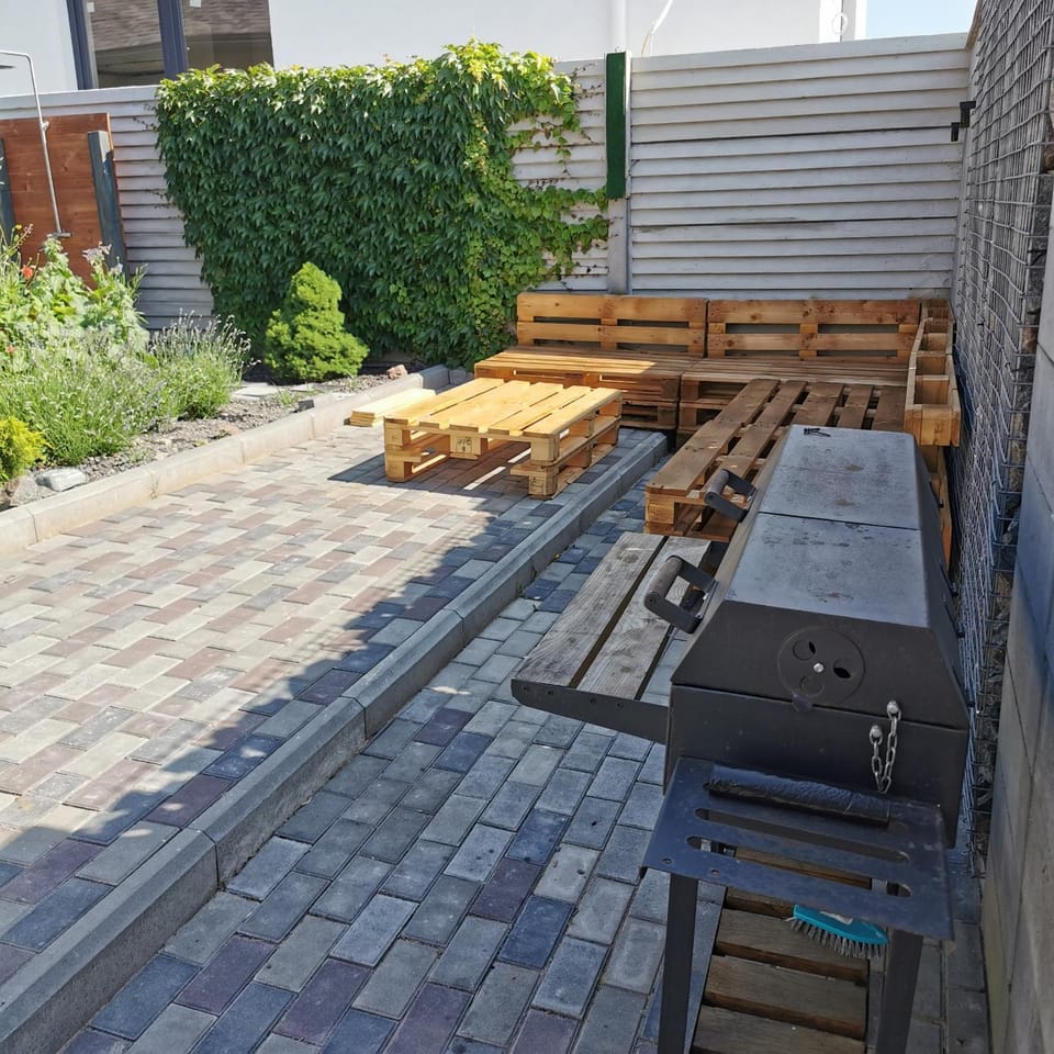 Гостевой дом Совиньон Трио Apartment in Odessa
