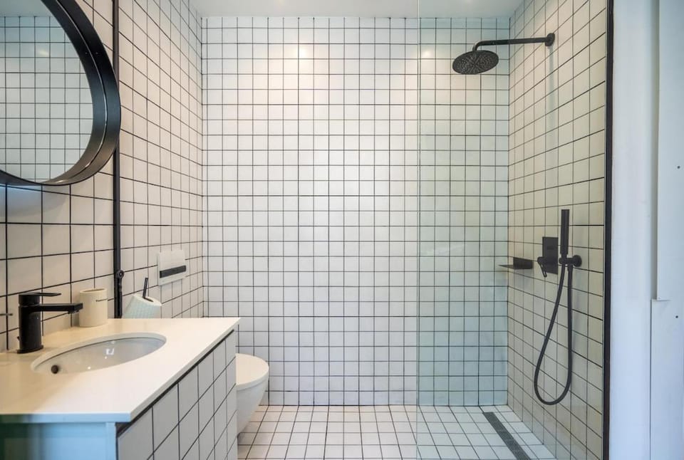 Bright & Central 2BR in Historic Heart of Sofia Apartment in Sofia