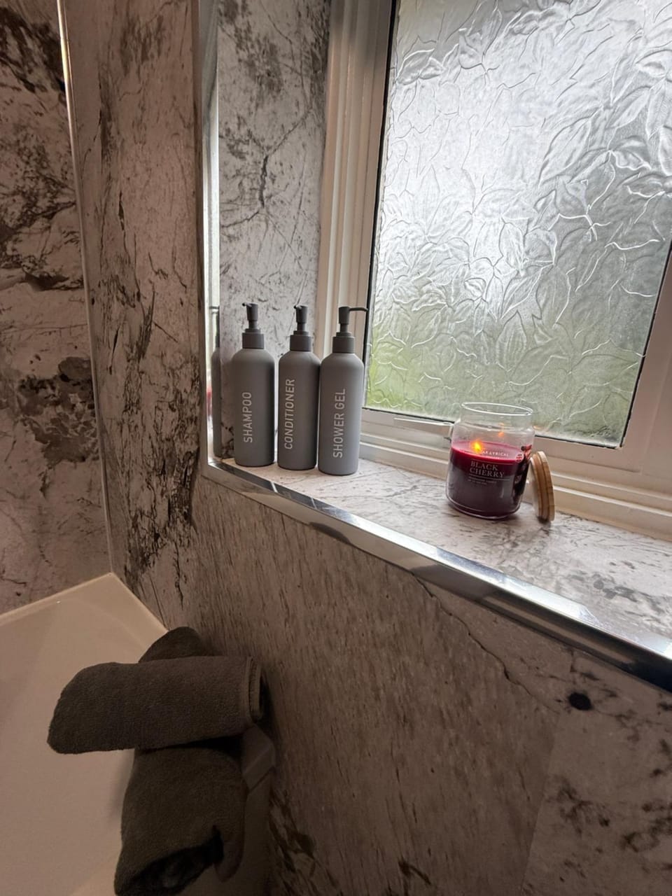Bathroom, Bath