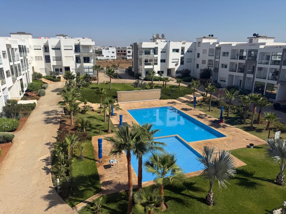 Charmant appartement au Vallee Val d Or plage Harhoura Rabat Apartment in Rabat-Salé-Kénitra