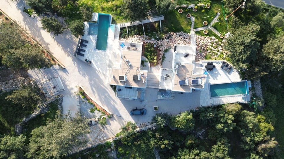 Property building, Natural landscape, Bird's eye view, Swimming pool