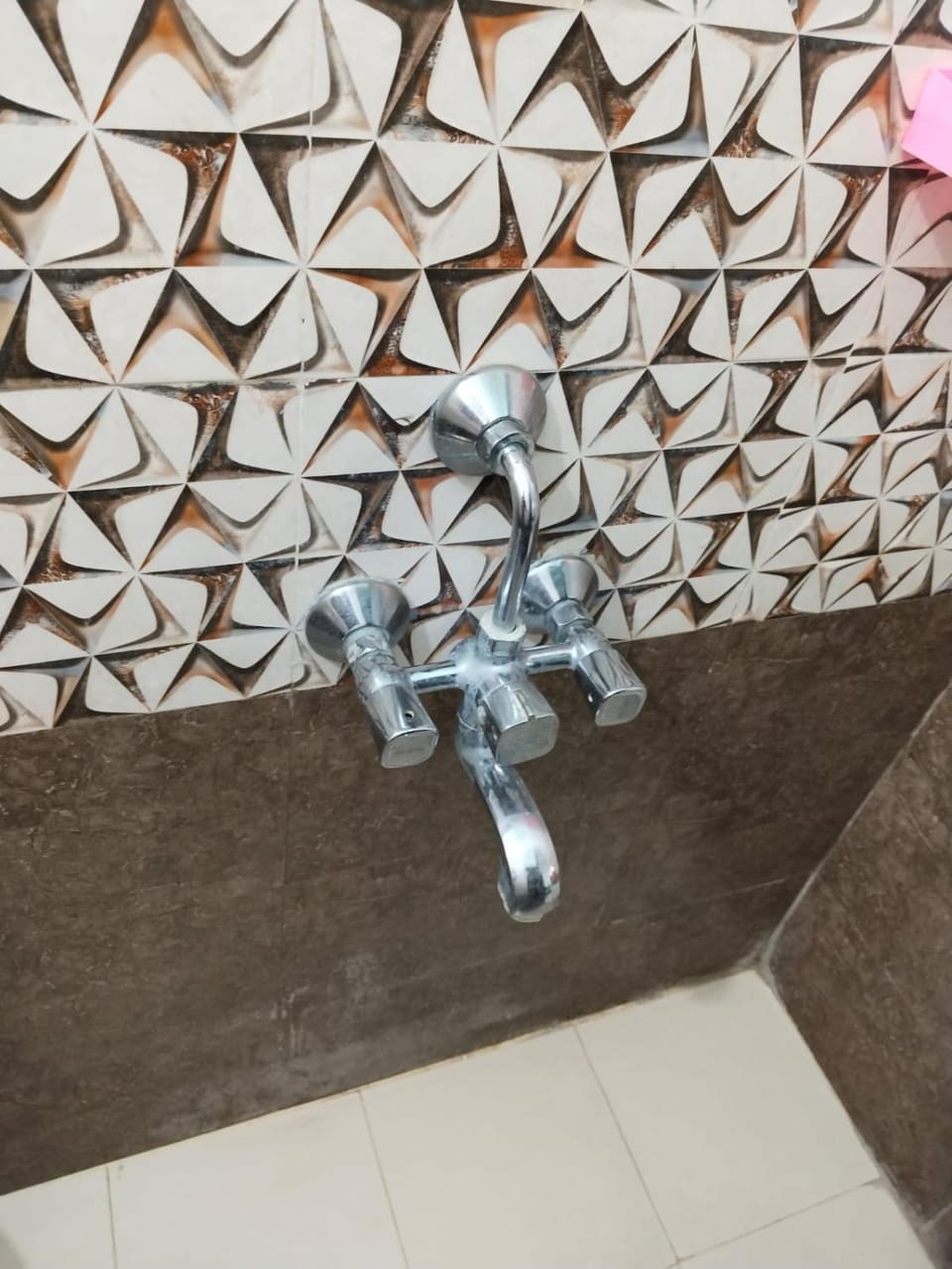 Royal 2 Bed Room Apartment -Opp Mattuthavai Bus stand Madurai Apartment in Madurai