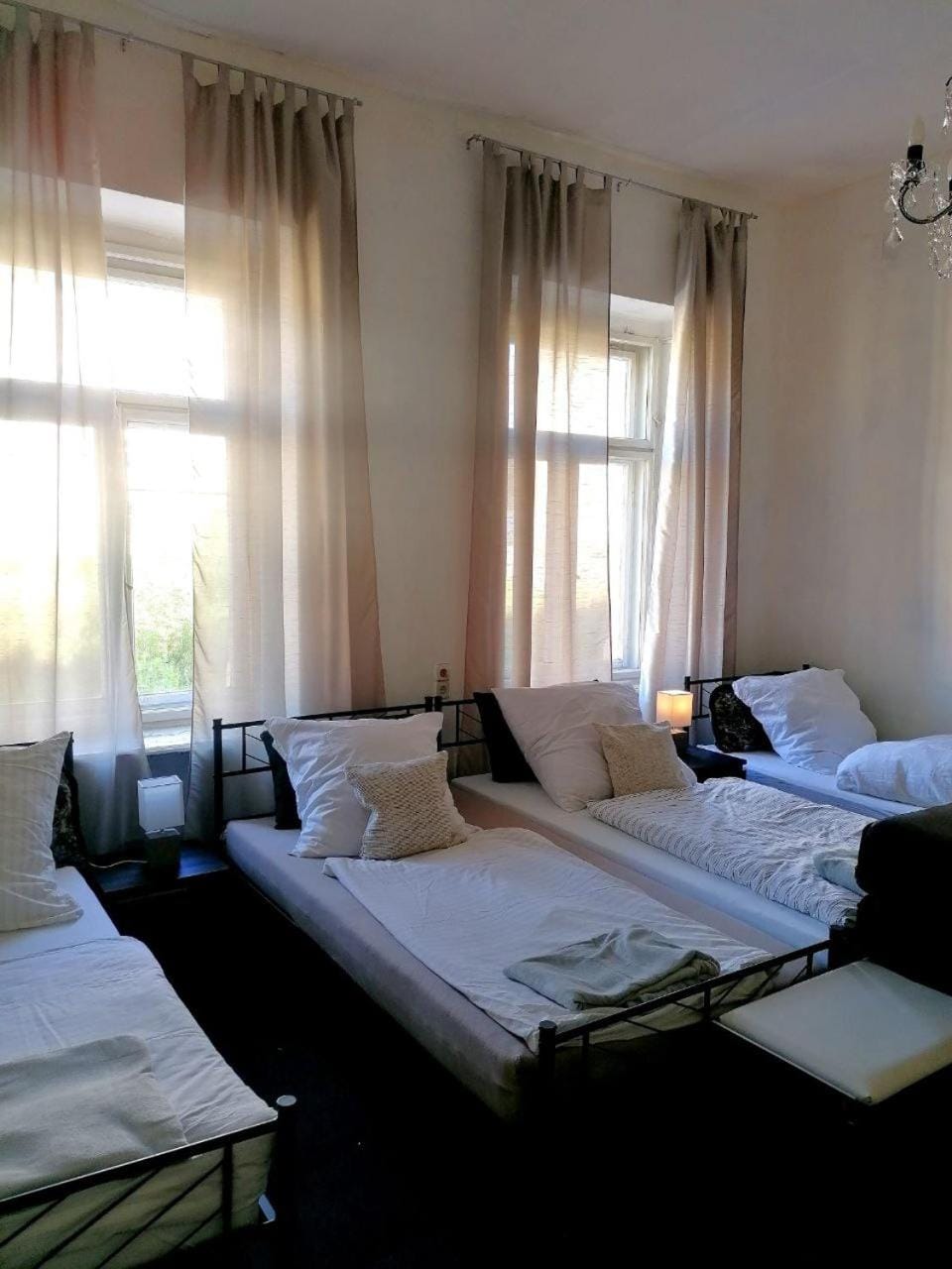 Nr 11 Gästeoase für 4 Personen Familie mit Umkleide Herzens der Stadt Vacation rental in Erzgebirgskreis