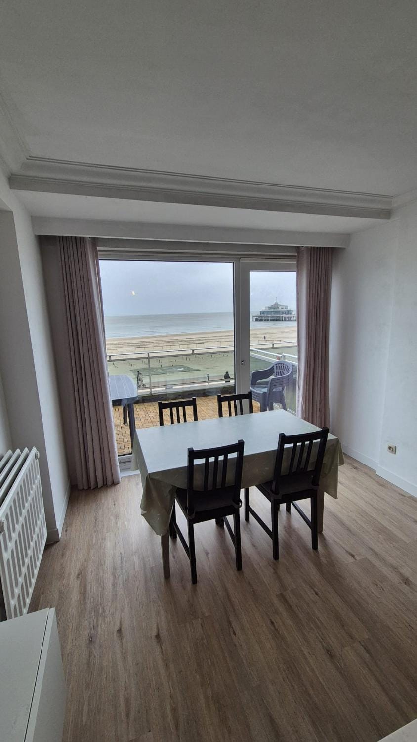 Les Algues Blue Horizon apartment 4p Apartment in Bruges