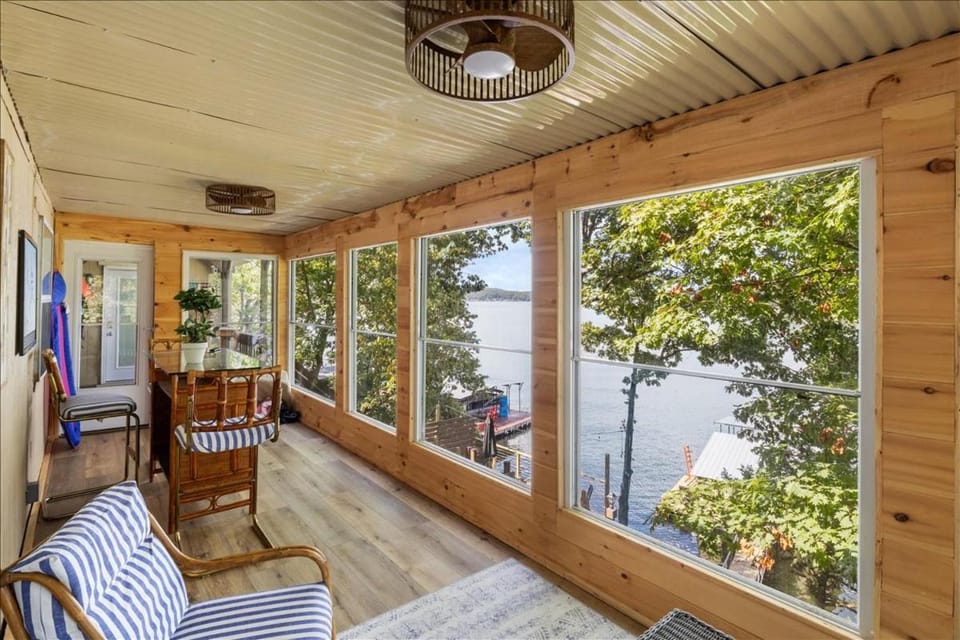 Seating area, Lake view