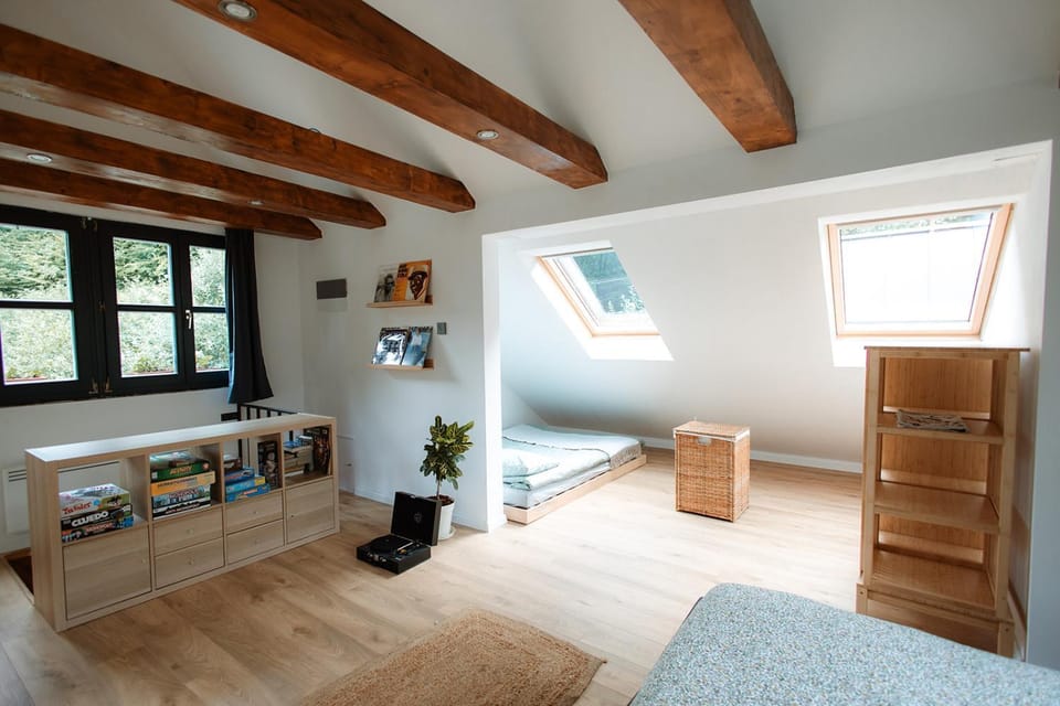 Bed, Bedroom, Garden view, wardrobe