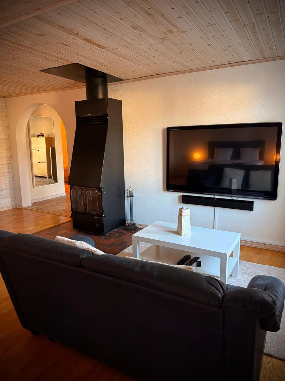 TV and multimedia, Living room, Seating area