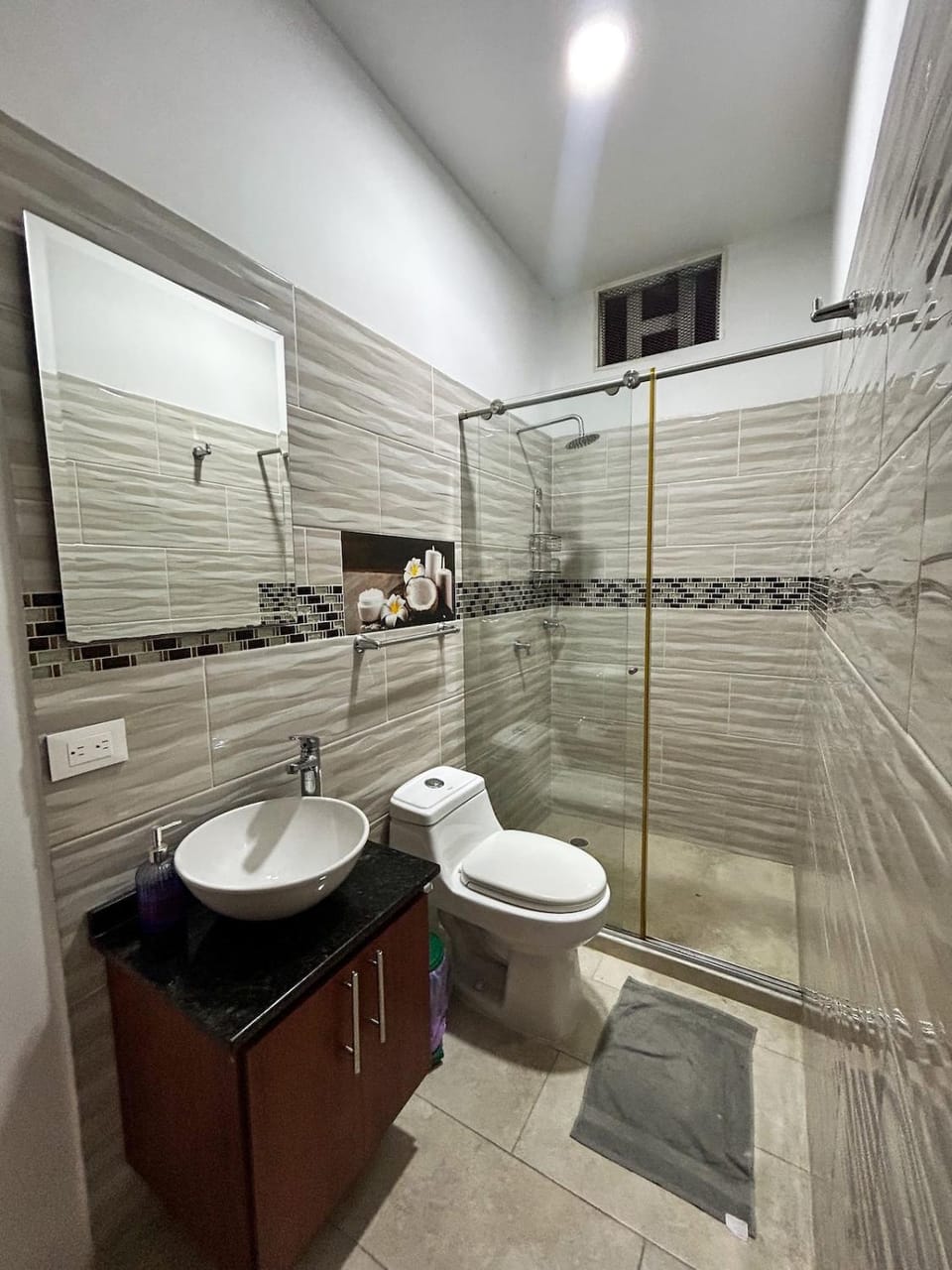 Bathroom, Bath