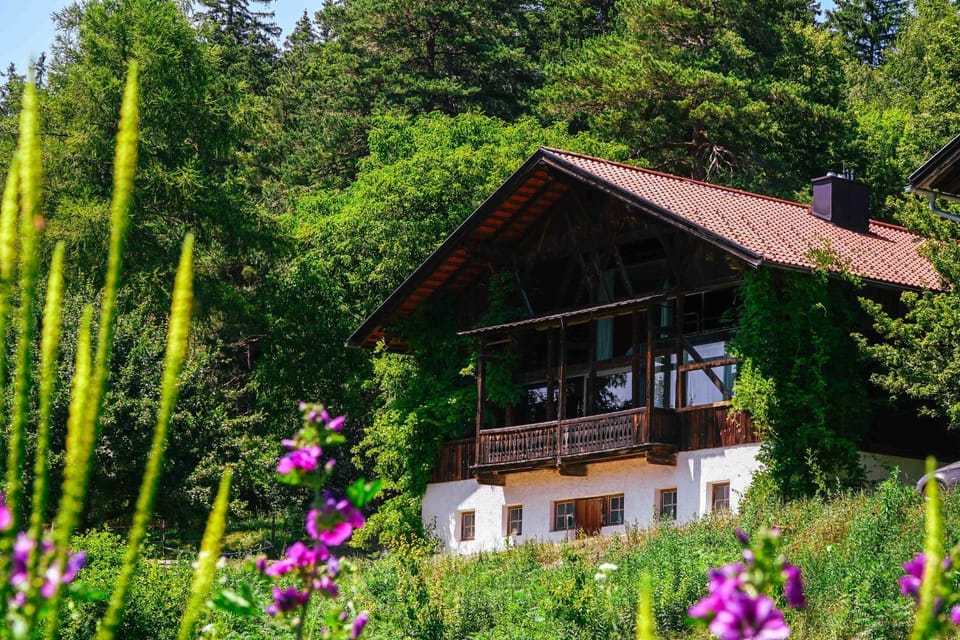 Property building, Day, Garden, Balcony/Terrace, Garden view