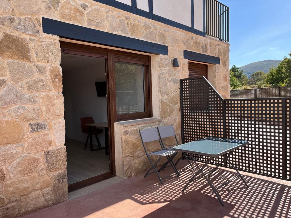 Patio, Balcony/Terrace