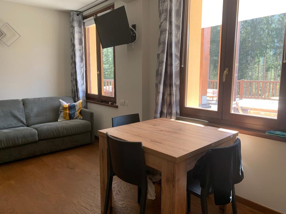 Champoluc 210 Apartment hotel in Aosta Valley, Italy