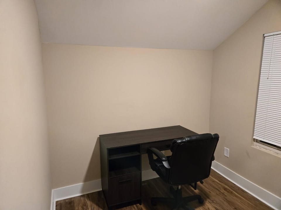 Where Class Meets Comfort Apartment in Knoxville