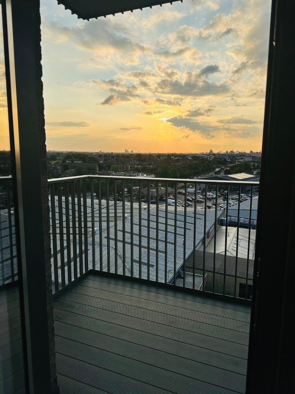 Morden 1 bed apartment Apartment in Barking