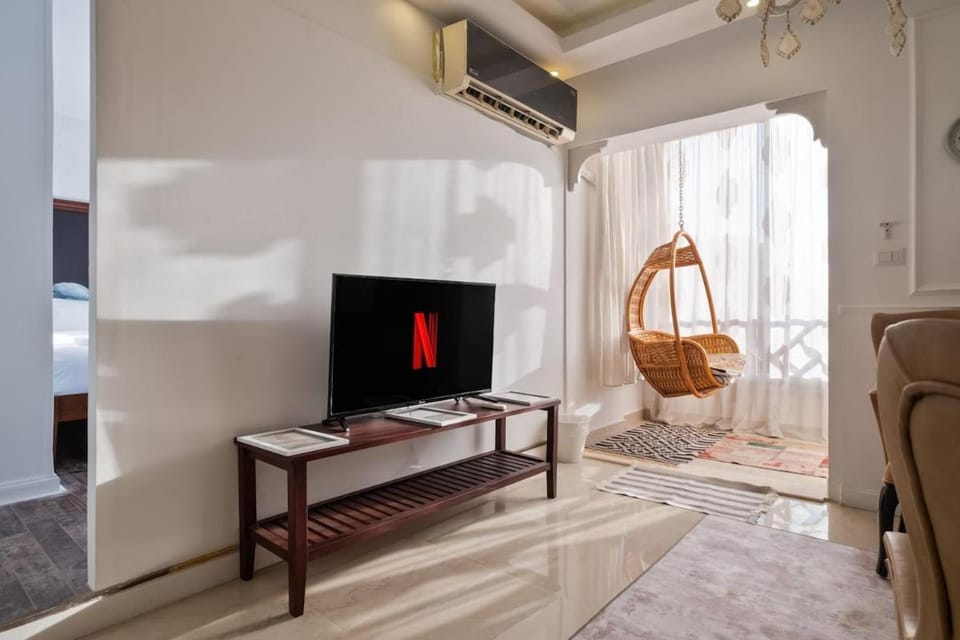 TV and multimedia, Living room, air conditioner