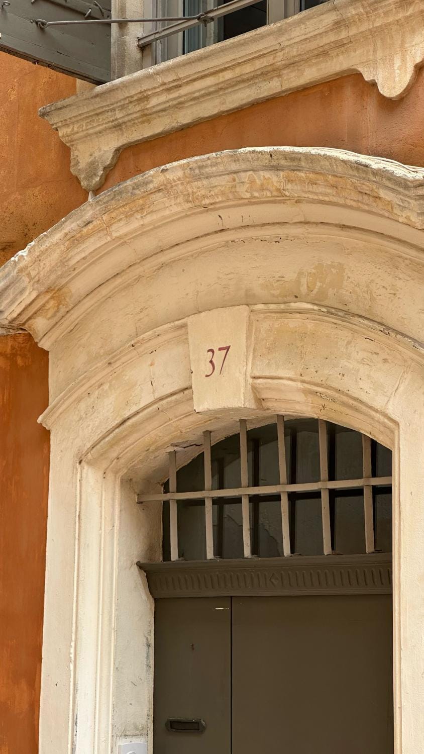 Facade/entrance, Internal: Not applicable to any particular room