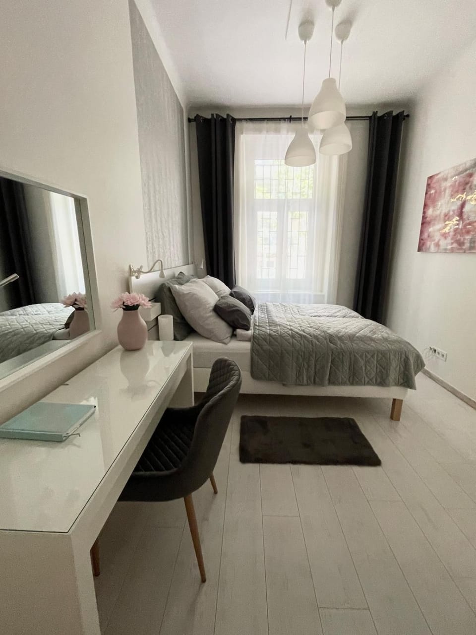 Bed, Bedroom