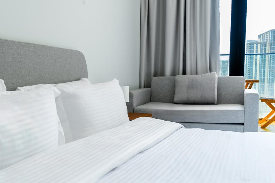 Al Reem - Pool View Studio Apartment in Abu Dhabi