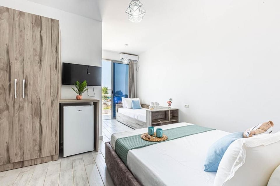 House of Stones 5, Cozy Room w Parking Apartment in Vlorë County, Albania