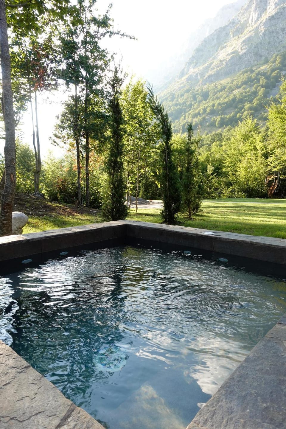 Natural landscape, Garden view, Mountain view, Pool view