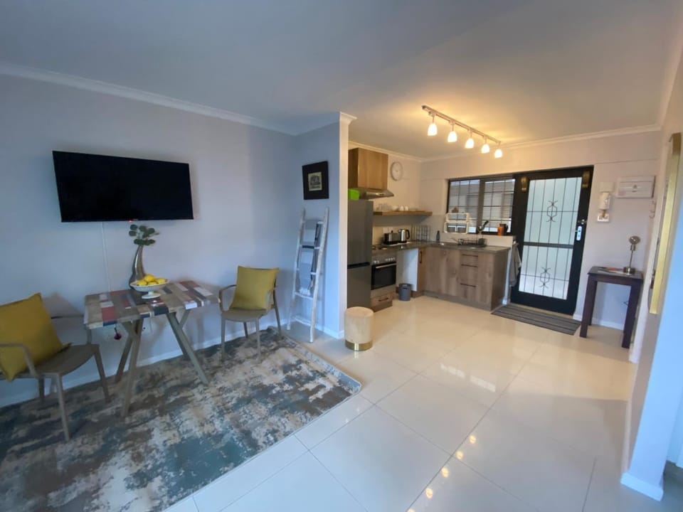 Heart of Hout Bay, Apartment Apartment in Cape Town