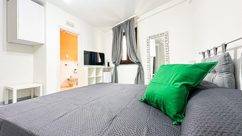 TV and multimedia, Bedroom