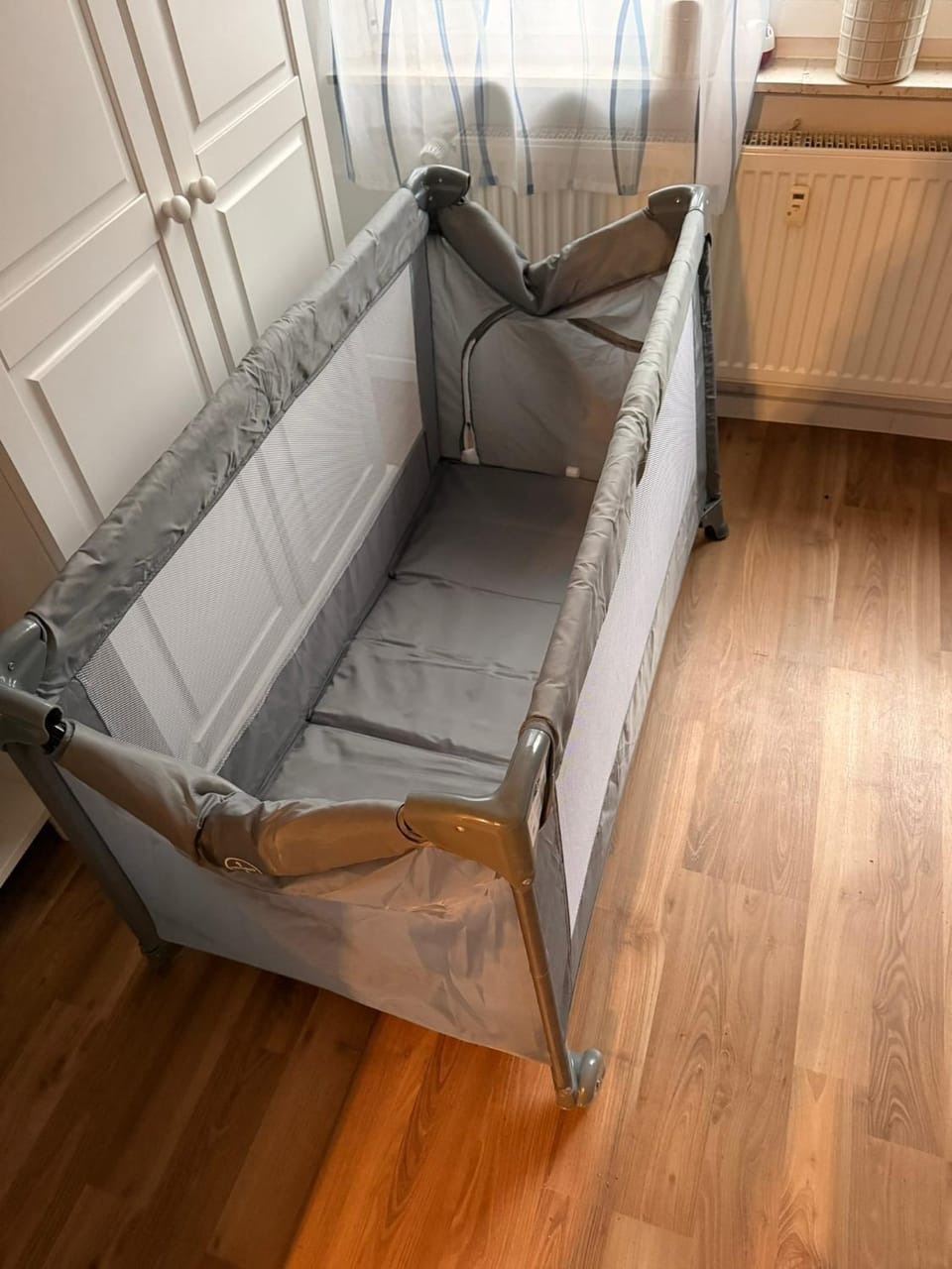 cot
