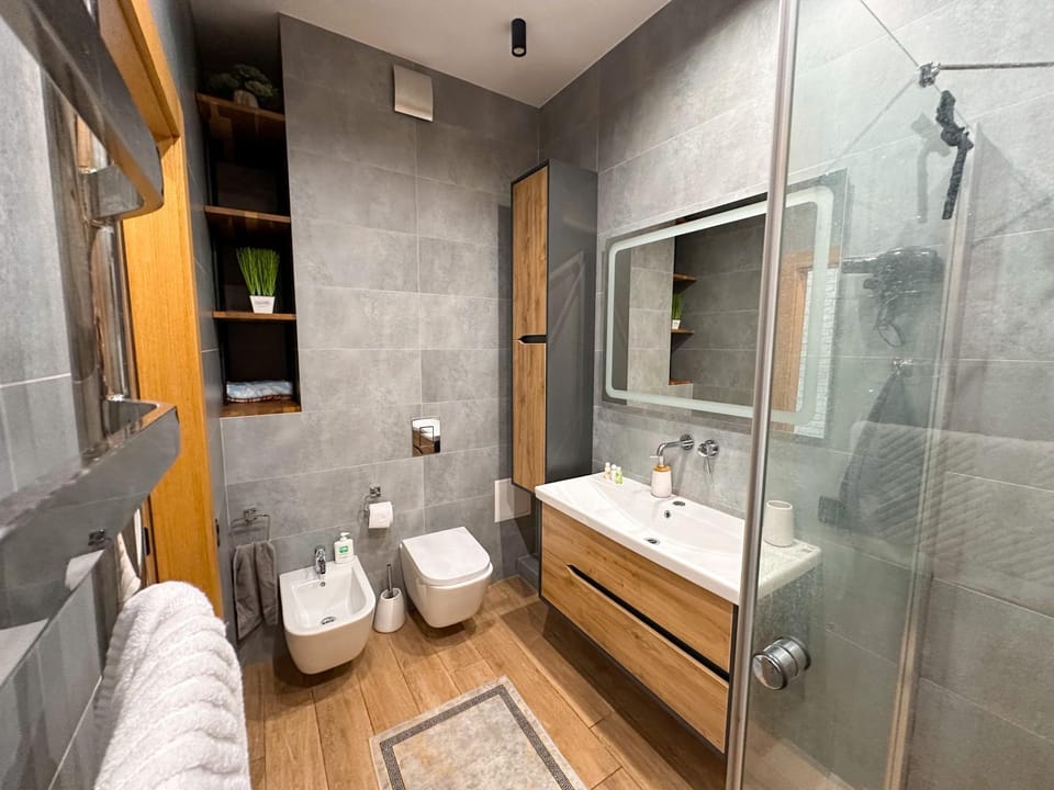 5 хвилин до моря та до центру квартира люкс Apartment in Odessa