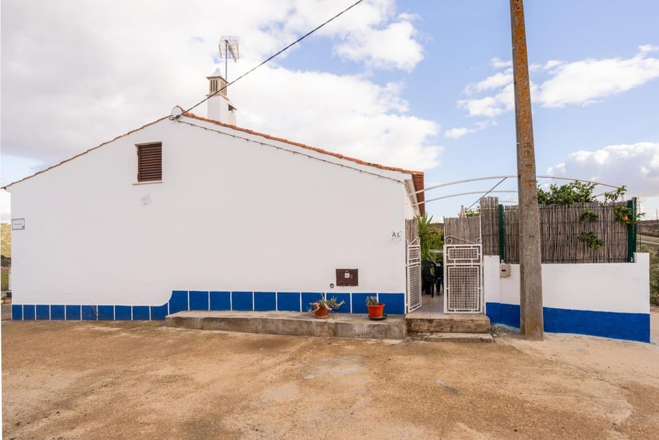 Cantinho Alentejano-Rua das Hortas, Corte Pao e Agua House in Portugal