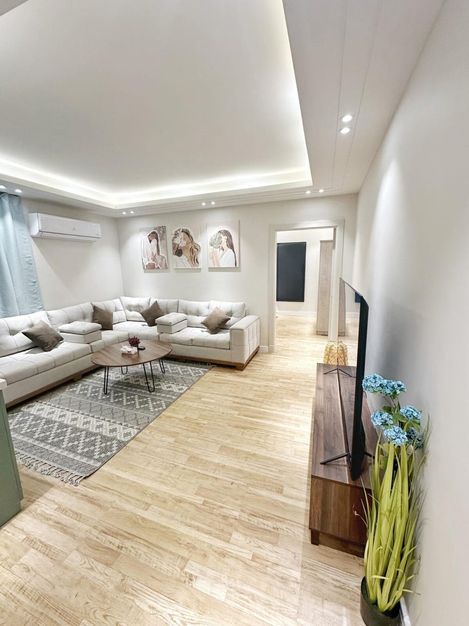 شقة واسعة بغرفة نوم وصالة Apartment in Riyadh