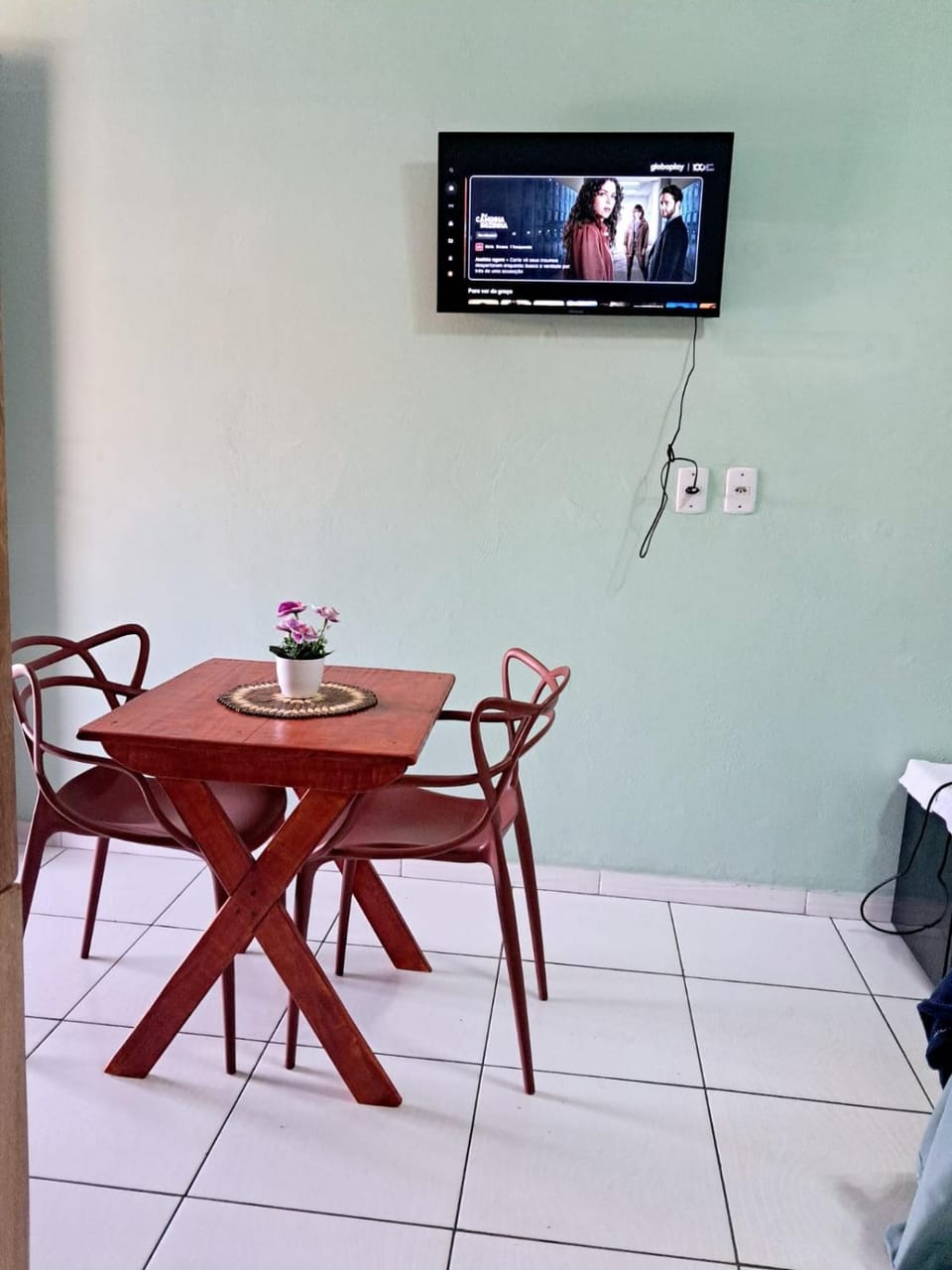 TV and multimedia, Dining area