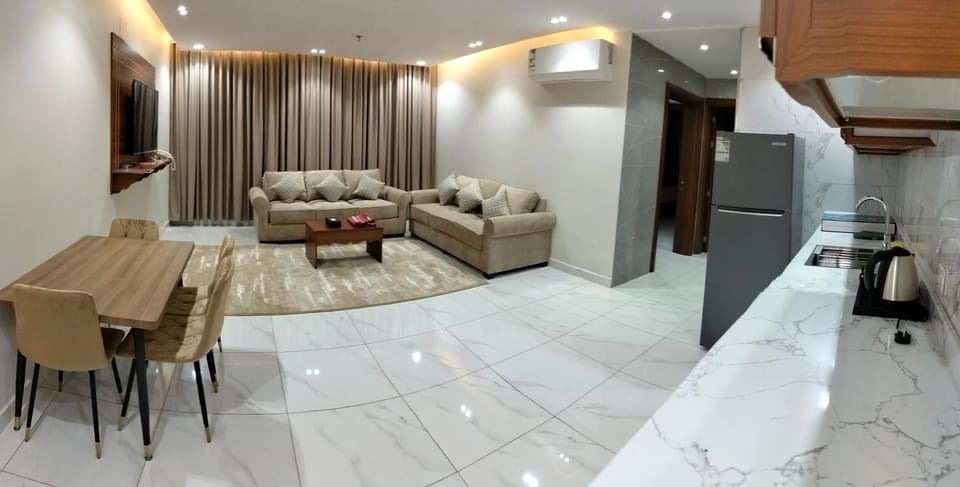 TV and multimedia, Kitchen or kitchenette, Seating area, Dining area, air conditioner