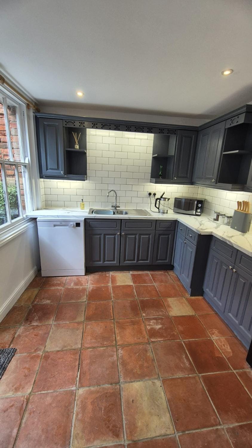 Beautiful 5BR Georgian house Apartment in England