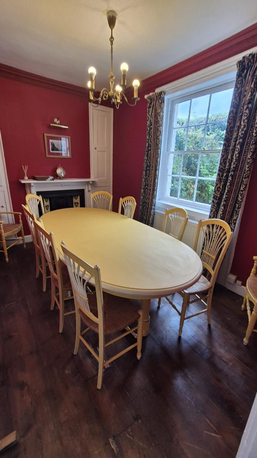 Beautiful 5BR Georgian house Apartment in England