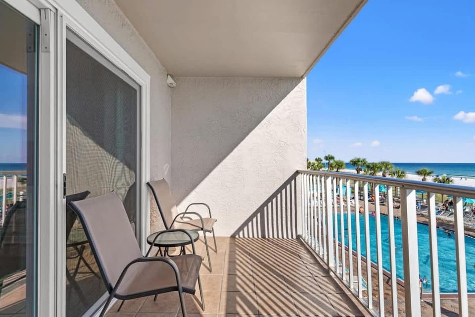 The Summit 315 House in Upper Grand Lagoon