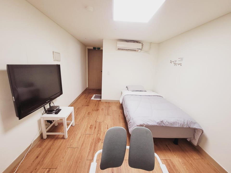 BK Room Bed and Breakfast in Gyeonggi-do