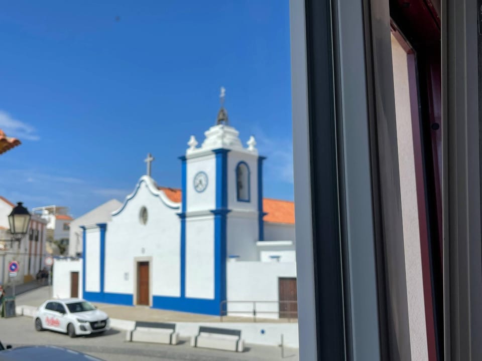Almada Negreiros House in Vila Nova de Milfontes