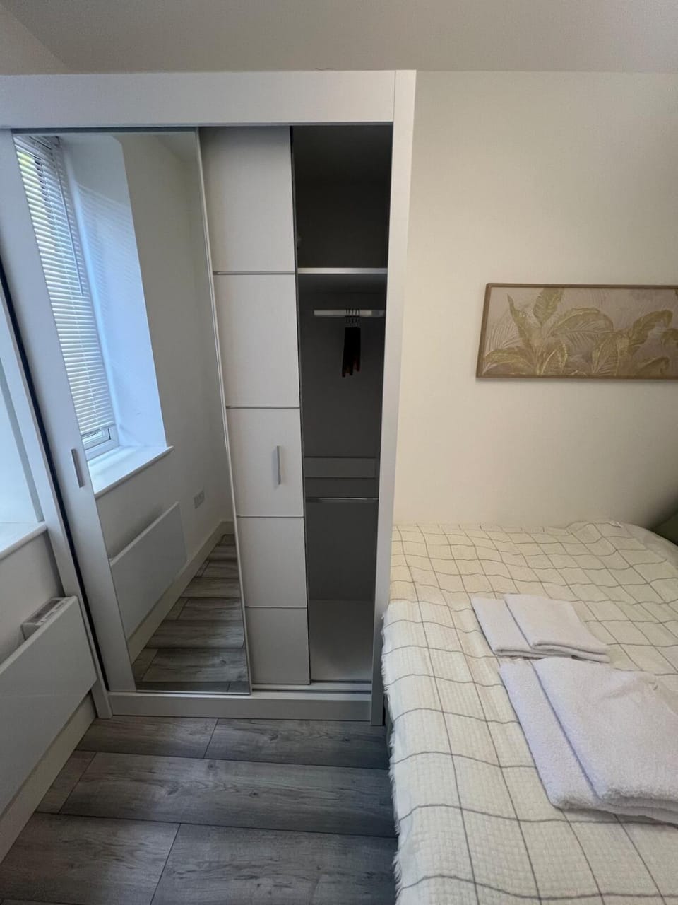 Lovely Double Room with Private Bathroom Bed and Breakfast in London Borough of Hackney
