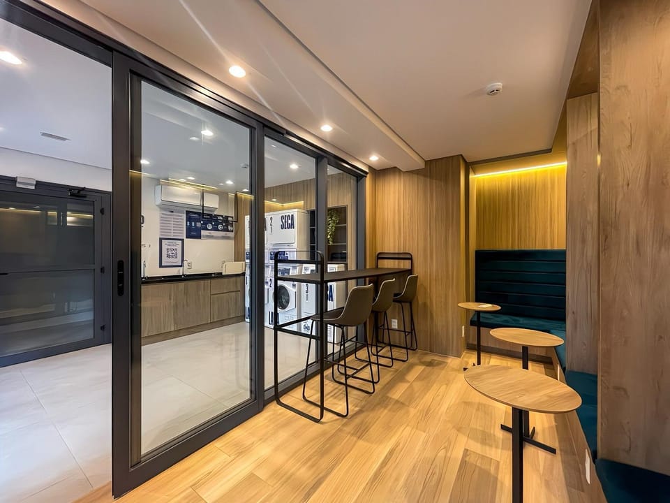 Meeting/conference room