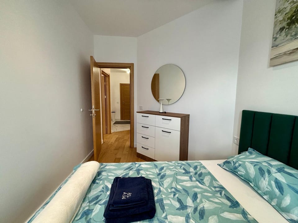 Bed, Photo of the whole room, Bedroom, towels, wardrobe