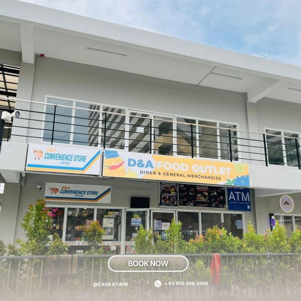 Property building, Restaurant/places to eat, Swimming pool, Breakfast