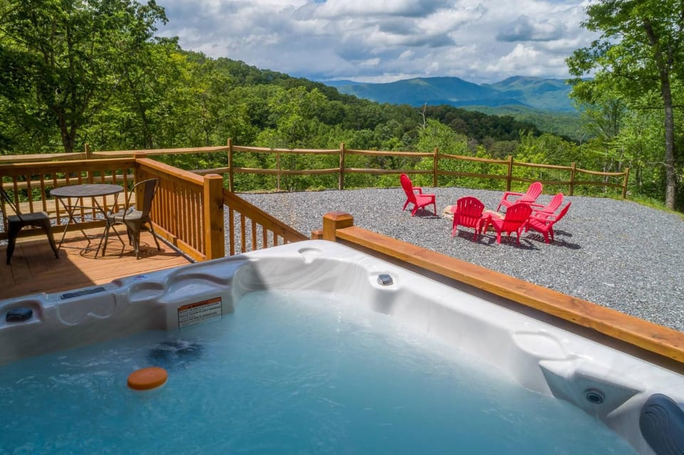 Natural landscape, Hot Tub, Balcony/Terrace, Mountain view