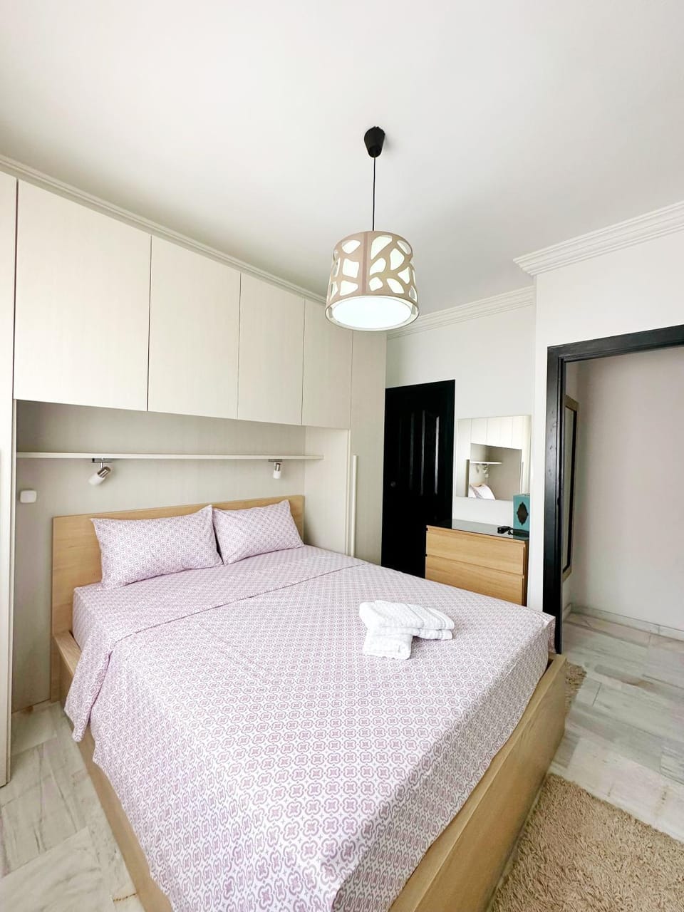 Bed, Photo of the whole room, Bedroom, wardrobe