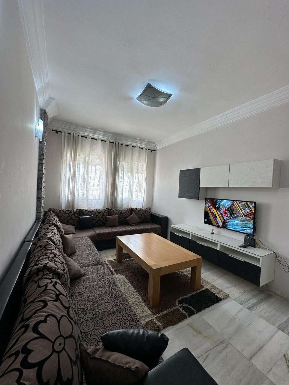 Communal lounge/ TV room, TV and multimedia, Living room