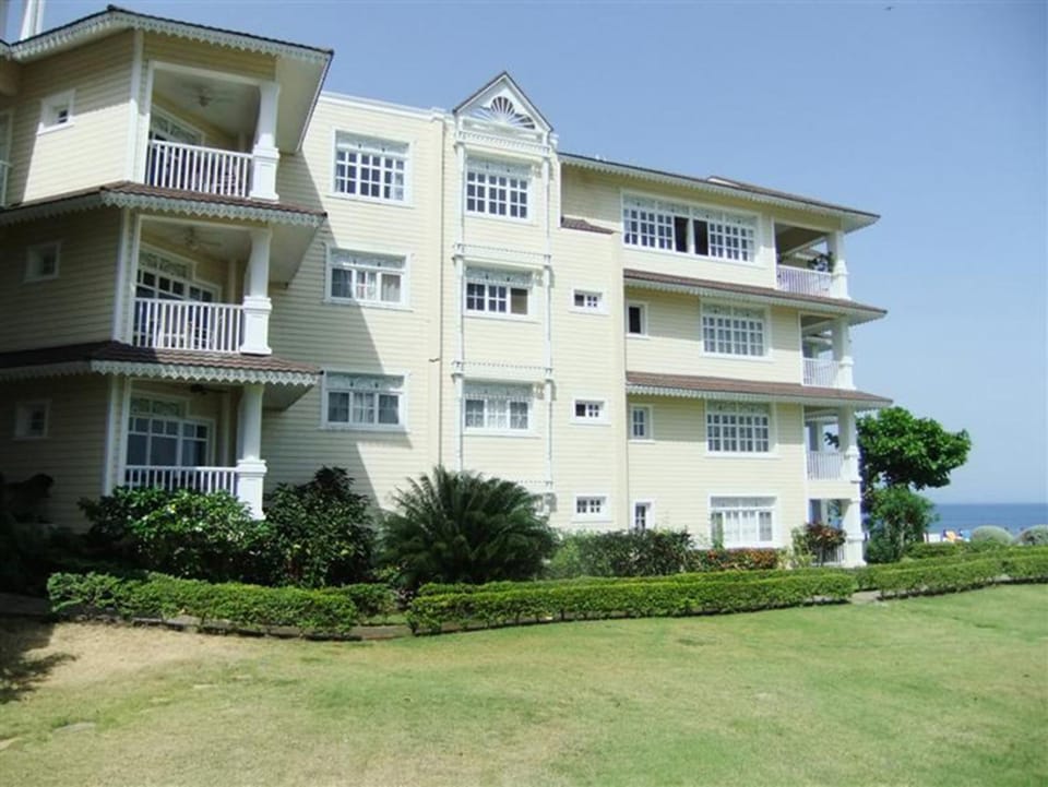 Property building, Sea view
