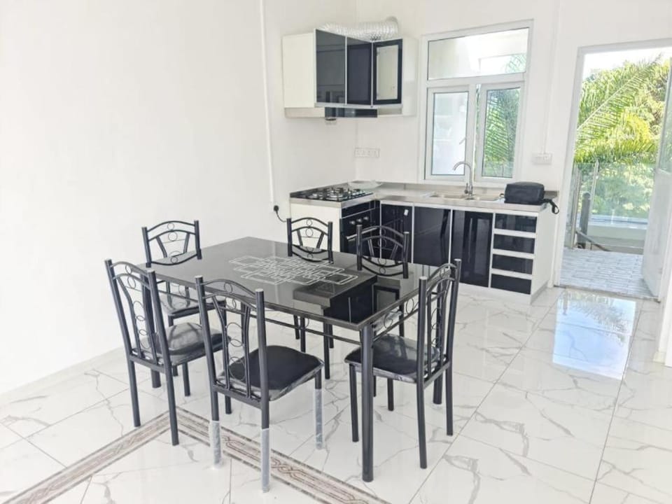 Family Perfect - Lovely 2-Bedroom Apartment - Fully Equipped - Cozy and Modern Apartment in Mauritius