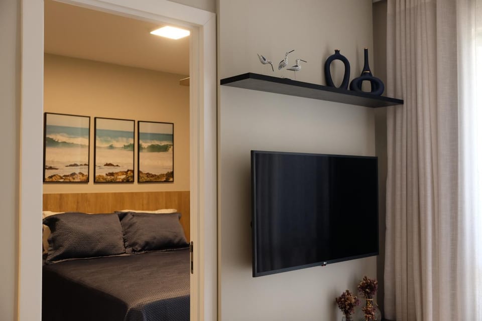TV and multimedia, Photo of the whole room
